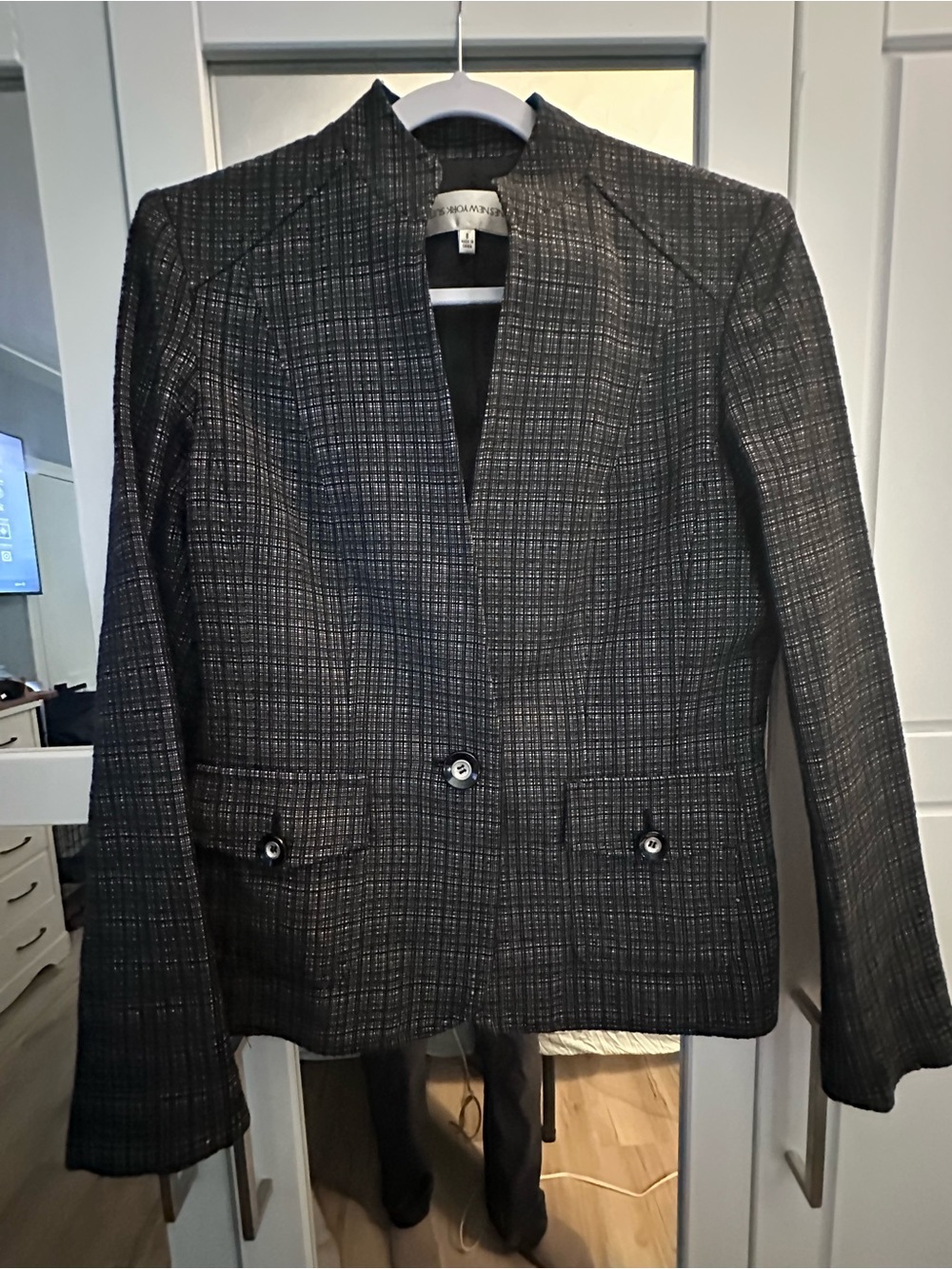 Jones New York Black Textured Single-Button Blazer